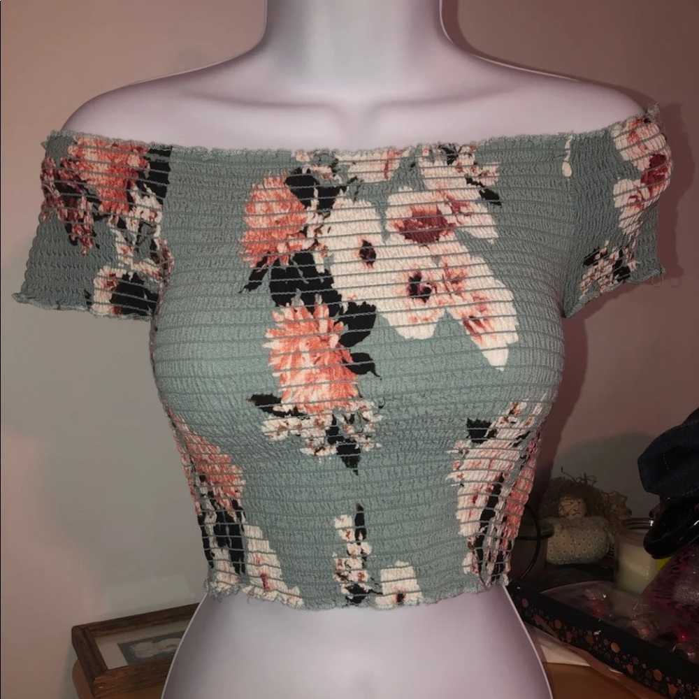 Crop top ❌SOLD❌